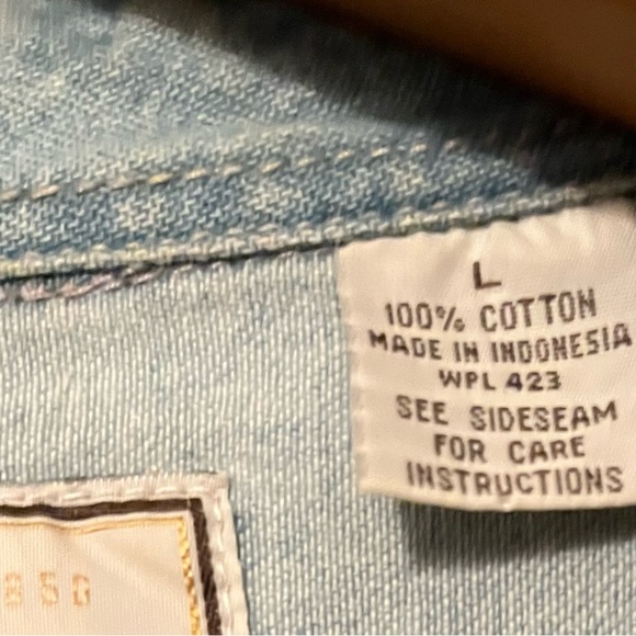 Vintage Levi’s Sleeveless Denim Shirt Vest Men’s Large Hong Kong Gray Tab - Picture 5 of 5